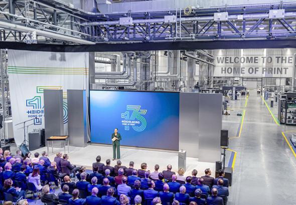 Foto da celebração de 175 anos da Heildelberg.