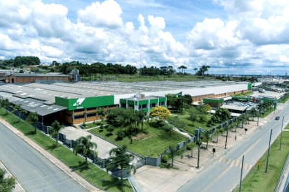 Foto da Unidade Rio Negro, no Paraná, recebeu a certificação ISO 14001 em 2025.