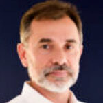 Colunista Irineu Bueno Barbosa Junior