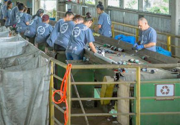 Foto Prolata Reciclagem.